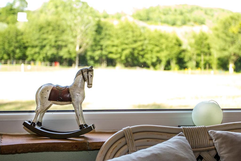 Agriturismo Borgo Serafino Mangone  Ruang foto