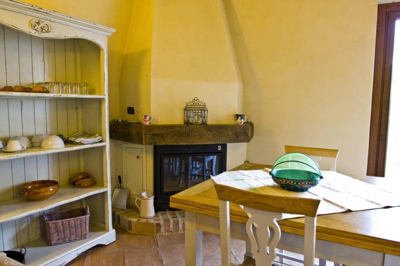 Agriturismo Borgo Serafino Mangone  Bagian luar foto